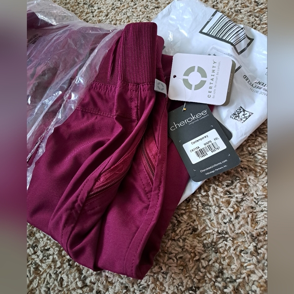 Cherokee Jogger Scrub Pants, 4x Women 4-Way Stretch, Mid Rise, Cargo Pocket - Picture 11 of 12